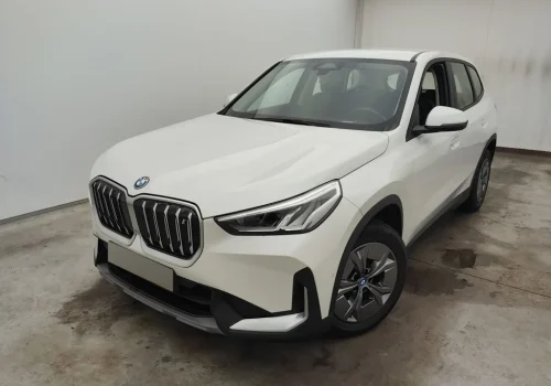 BMW_iX1_xDrive30_predek3