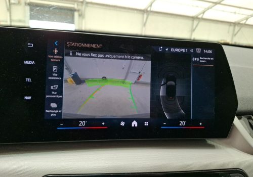 BMW_iX2_xDrive30_AWD_cerna_cam