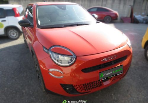 Fiat_600e_La-Prima_cerverna_predek2