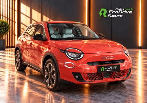 Fiat_600e_La_Prima_cervena_hero_