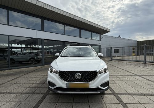 MG-ZS-bile-predek0