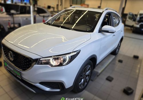 MG_ZS_EV_FWD_bila_predek