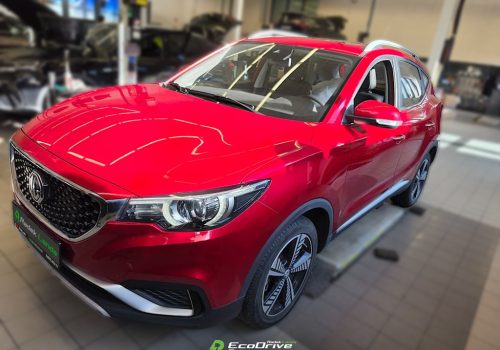 MG_ZS_EV_FWD_cervena_predek