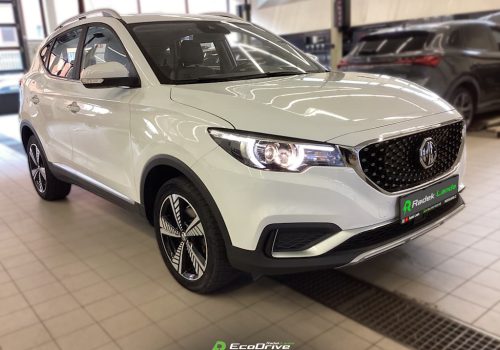 MG_ZS_EV_RWD_bila_predek2