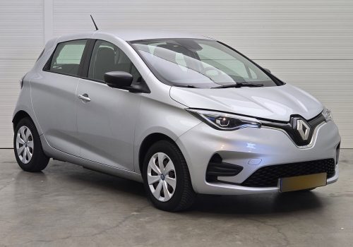Renault_ZOE_seda_predek
