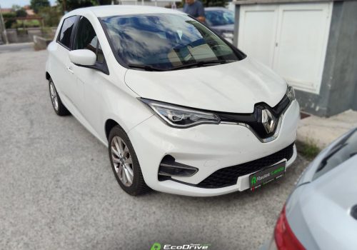 Renault_Zoe_Zen_bila_predek2