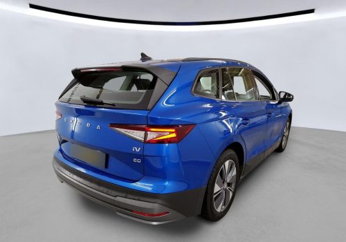 Skoda_Enyaq_60_LED_modra_zadek
