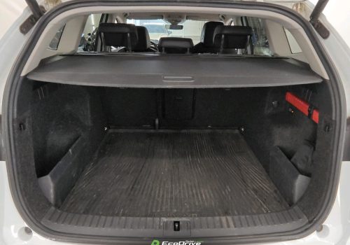 Skoda_Enyaq_iV_60_modra_kufr