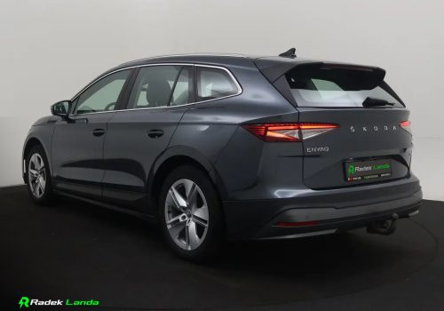 Skoda_Enyaq_iV_80_seda_zadek2
