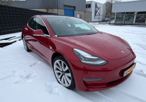 Tesla-Model-3-Long-Range-75-kWh-01
