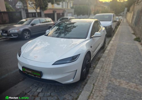Tesla_Model-3_Highland_Performance_Bila_predek3