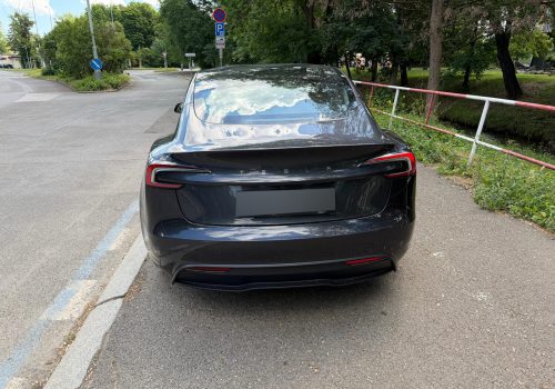 Tesla_Model_3-Long_Range_RWD_seda_zadek3