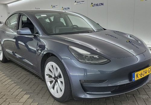 Tesla_Model_3_Long_Range_75_kWh_1