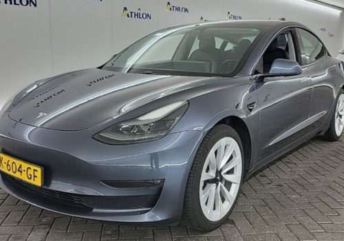 Tesla_Model_3_Long_Range_75_kWh_2