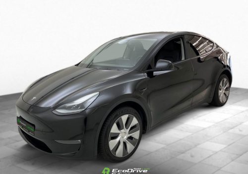Tesla_Model_Y_LR_AWD_cerna_predek2