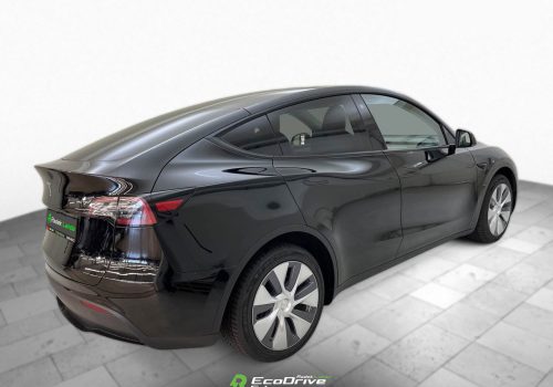 Tesla_Model_Y_LR_AWD_cerna_zadek