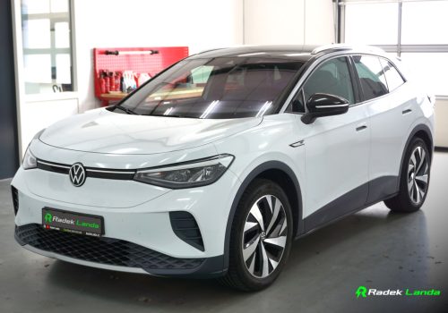 Volkswagen_ID-4_Pro_Performance_bila_predek