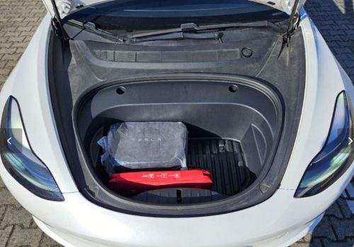 tesla-model-3-long-range-75kwh-elektricky-tazne-frunk-5