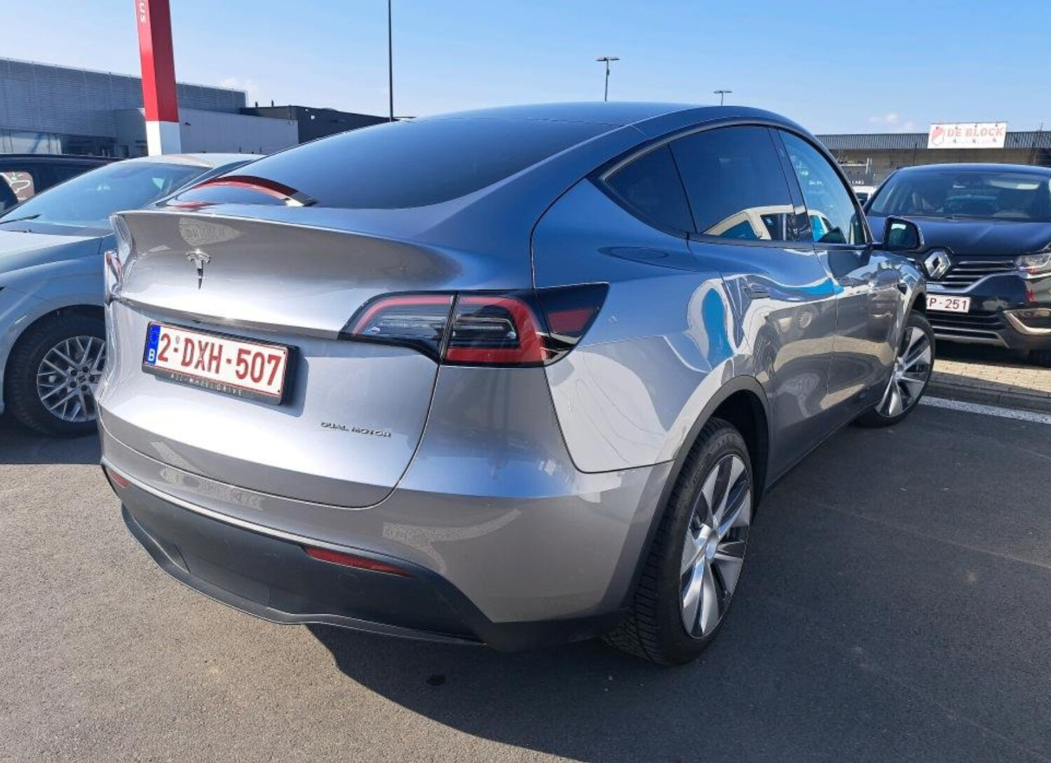 Tesla Model Y Long Range Dual Motor AWD 514 k | 4x4 | 2023 | 163 437 km ...
